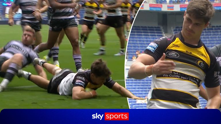 Jon Bennison scores the opening try of the 2026 Magic Weekend fixture between Huddersfield and York