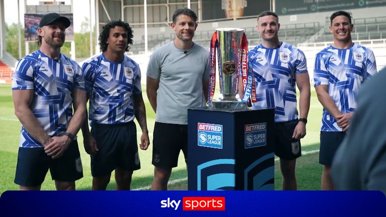 Everton defender James Tarkowski joins St Helens star and Toffees fan Jackson Hastings at the BrewDog Stadium to take part in a range of challenges ahead of Super League's Magic Weekend