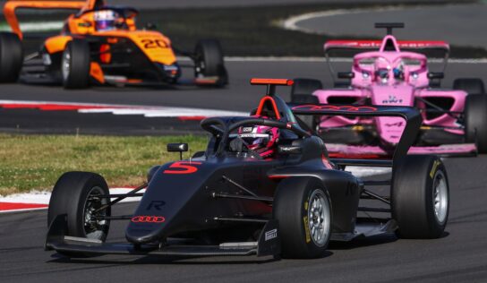 Britain’s Lloyd on Silverstone podium in F1 Academy as Felbermayr wins