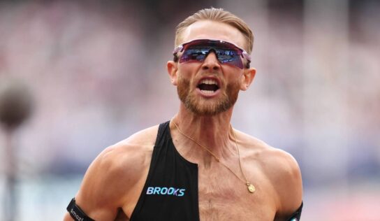 Josh Kerr breaks mile world record but Keely Hodgkinson fails in 800m record bid at London Diamond League athletics | Athletics News