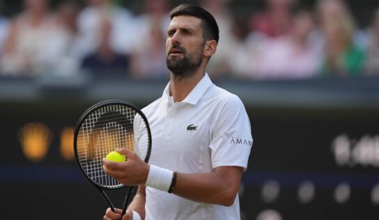 Wimbledon Day Nine LIVE! Djokovic loses tiebreak to go into fifth set decider